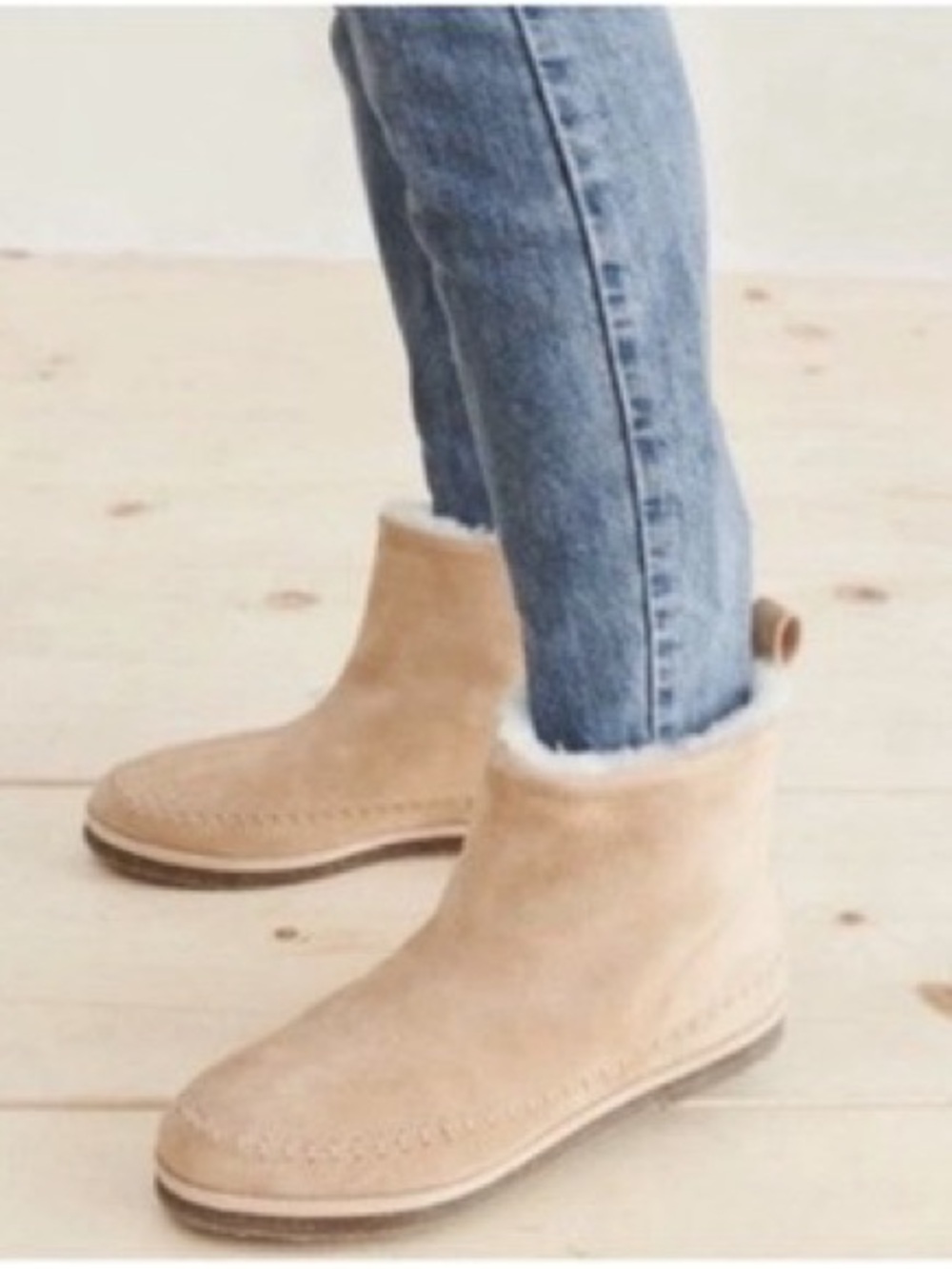 Jenni Kayne Taupe Suede Shearling Boots - Sz 6